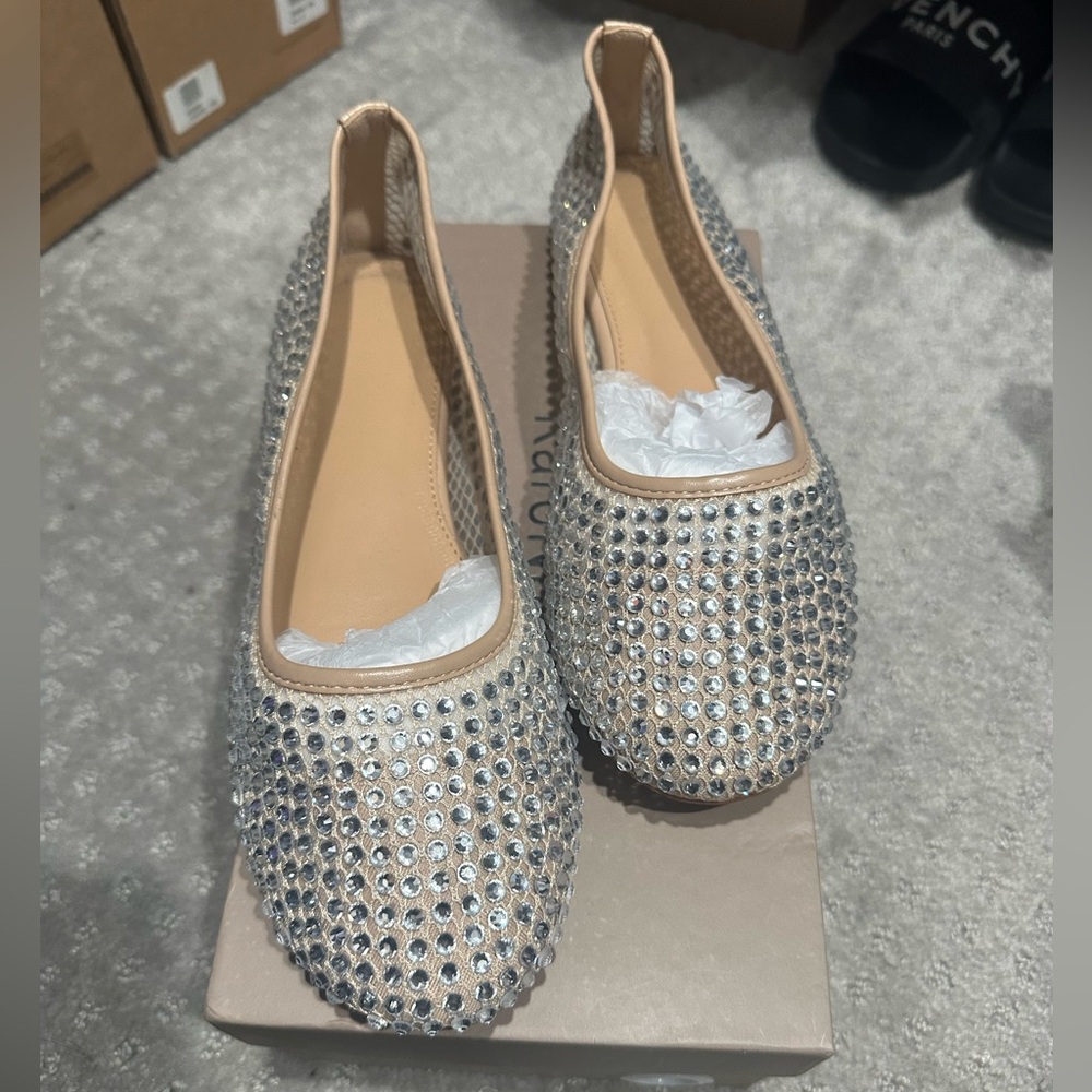 Brand new rhinestone nude flats